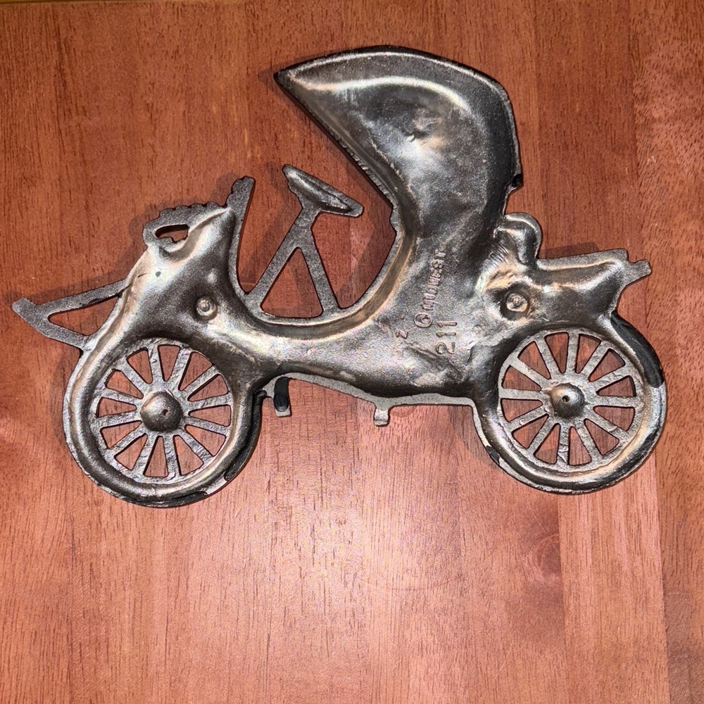 Set of 3 Antique Classic Cars Cast Metal Wall Decor Set by Midwest 1910 Buick - Picture 6 of 13